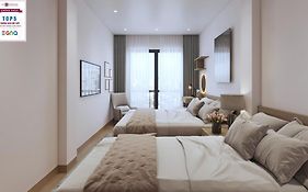 Le Petit Hotel & Travel